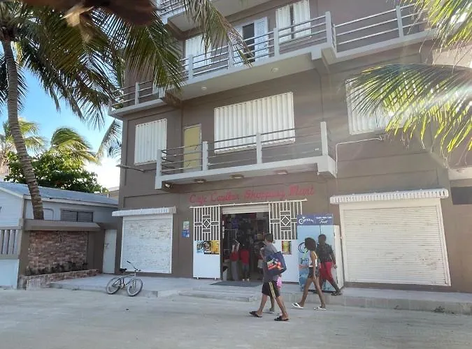 Caye Caulker Beach Hotel
