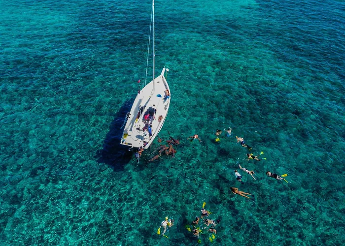 Hidden Treasure Vacation Home Blue Bay Cottage